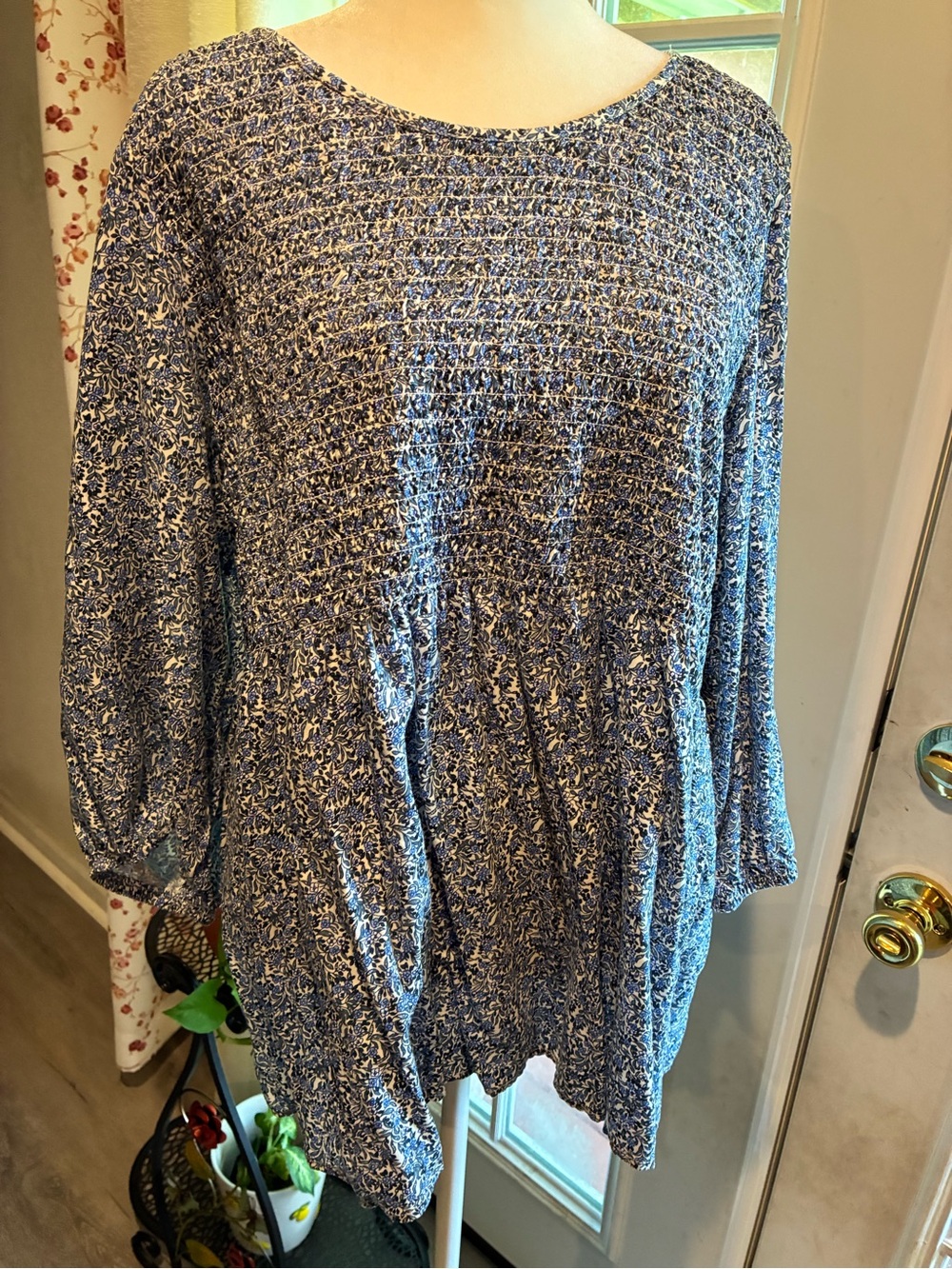 croft & barrow Blue and White Floral Smocked Yoke Top